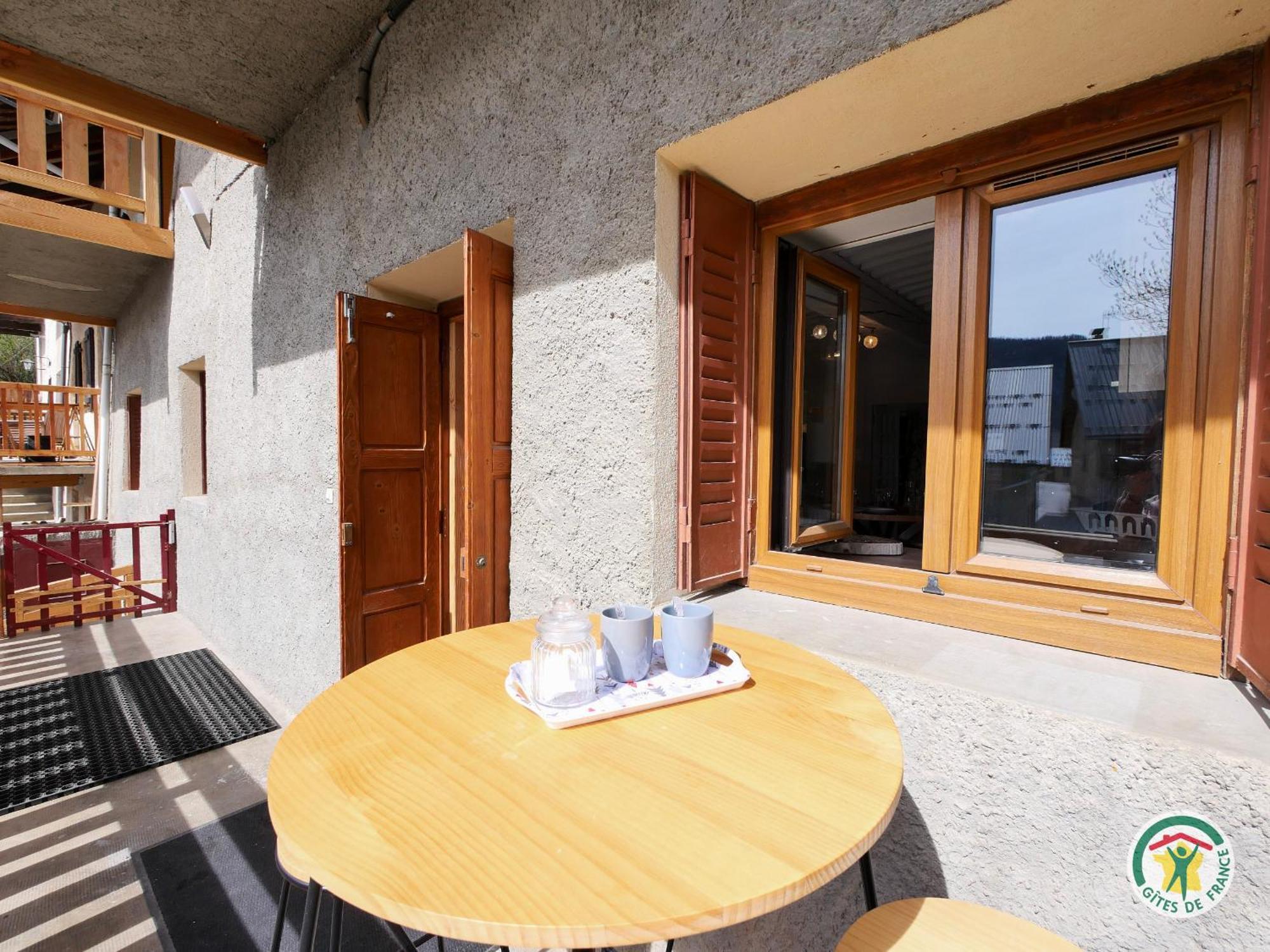 "La Batisse Des Pres" Apartment Puy-Saint-Vincent Exterior photo